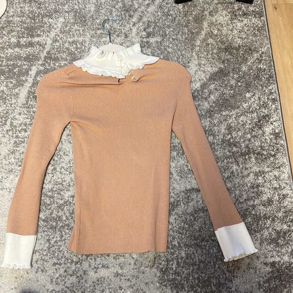 Fashion Nova Sweater NWOT XS🎉 - Picture 2 of 5